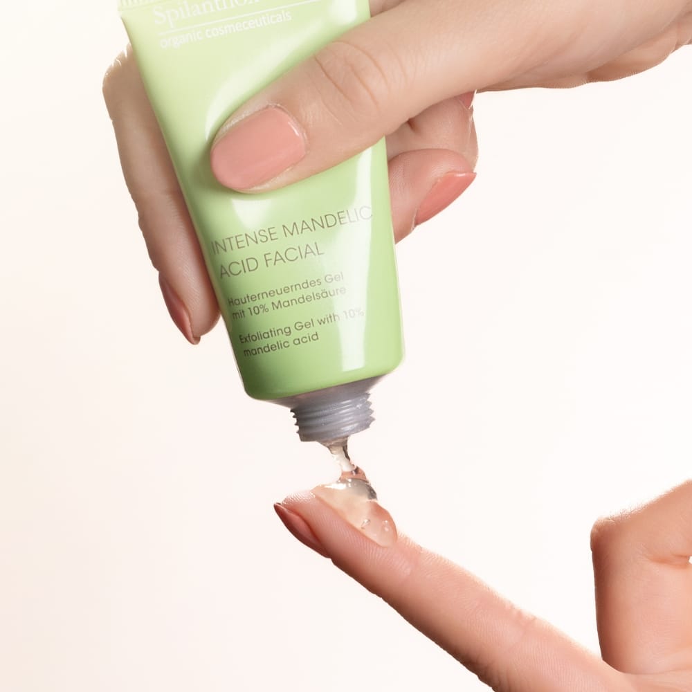 <tc>Intense Mandelic Acid Facial (AHA)</tc>